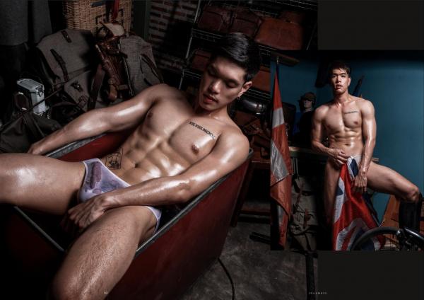 Tight-01--Arm-Akkharat